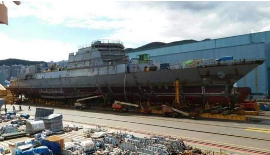 最优秀的水面作战舰艇 (12500吨的大型水面作战舰艇)