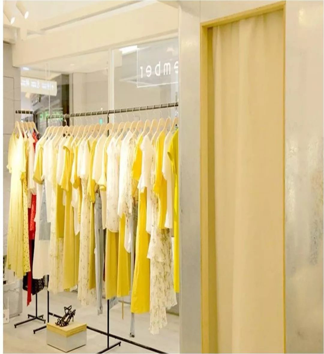 服装竞争激烈,服装行业现状和破局