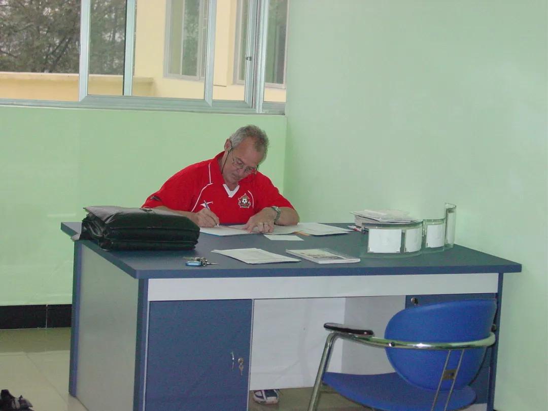 成都德瑞足球培训中心,成都国家青少年足球培训基地