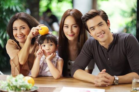 泰国六位乘风破浪的姐姐，aff在榜，最后一位演了金三顺，你选谁