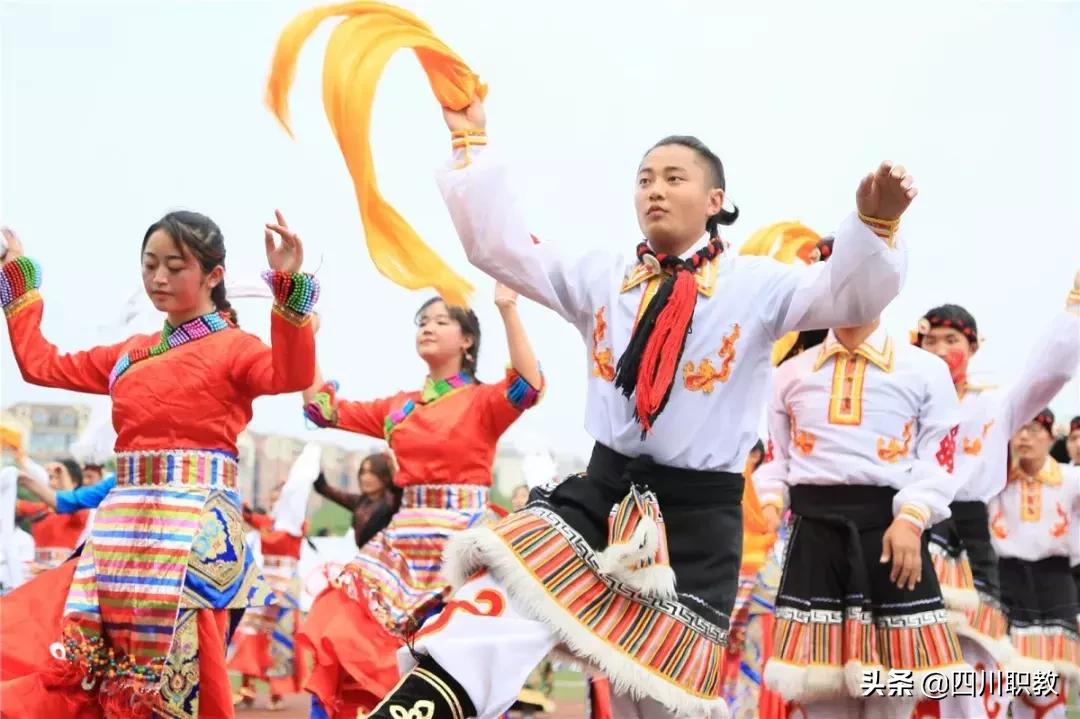 成都大学运动会来自不同国家,成都大学世界大学生运动会