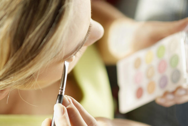 家里化妆镜子,化妆镜不失真的有哪些