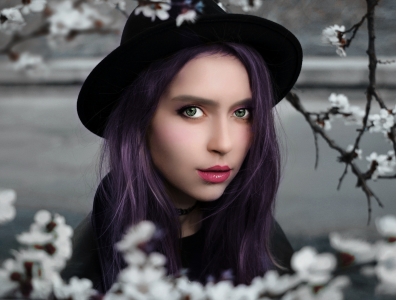 男朋友有个无话不说的异性朋友,男朋友有一个关系亲密的异性朋友