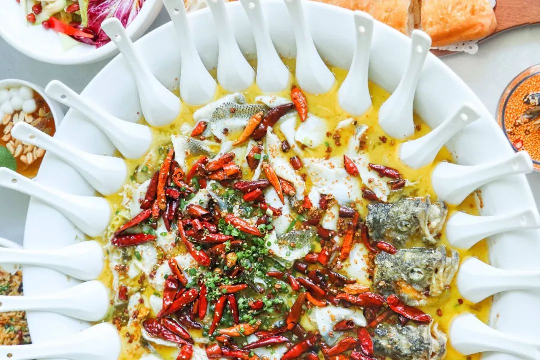 振华广场美食海底捞,振华广场餐厅