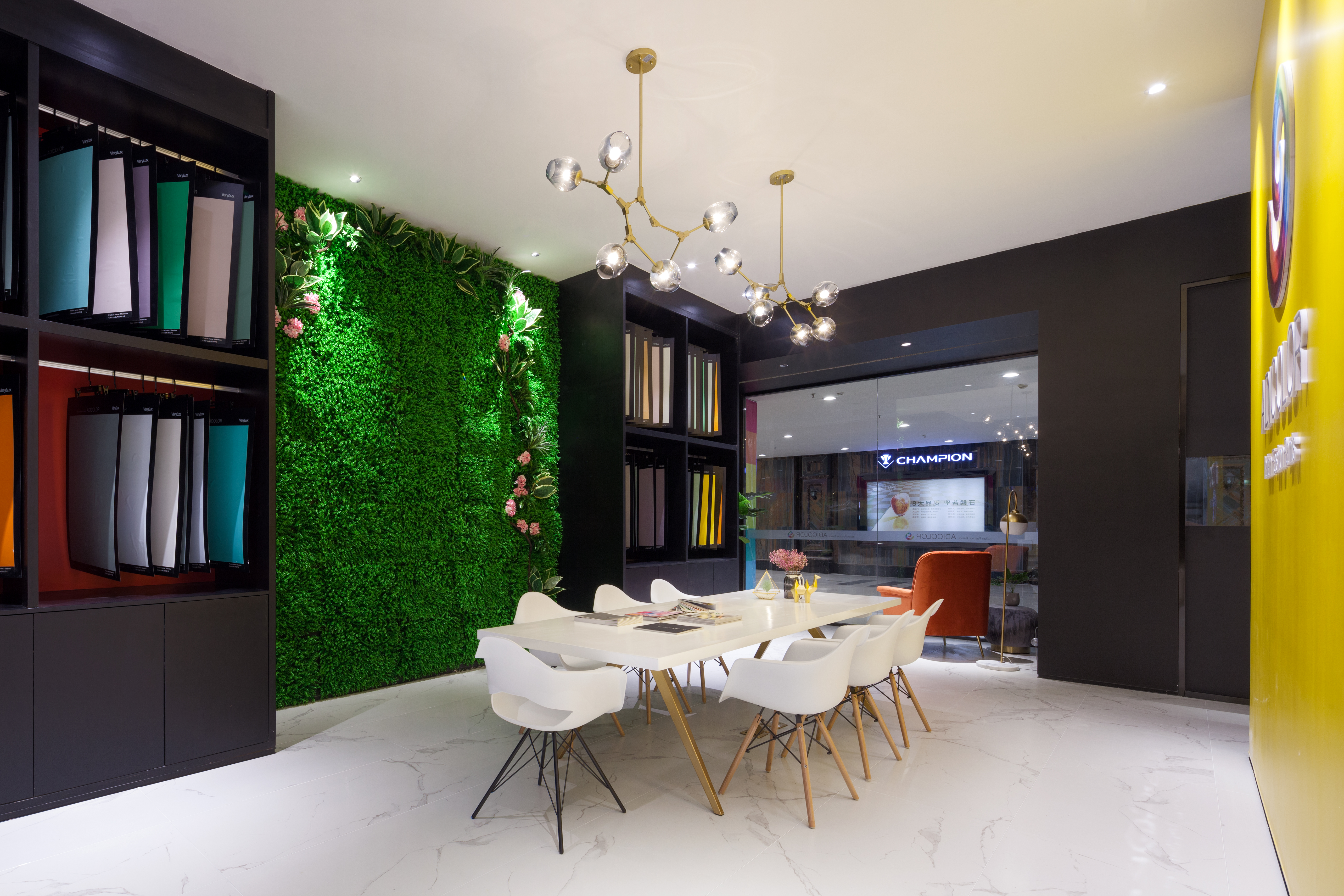 由伟壮设计高端研发中心,涂料店设计大师排名前十