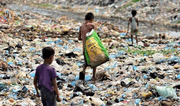 瞒不住了?!疫情最大的黑洞,这个国家可能导致疫情爆发