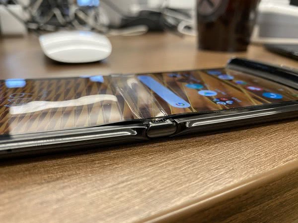 三星再次“翻车”，苹果要用耐心换王冠，华为能否避免重蹈覆辙？