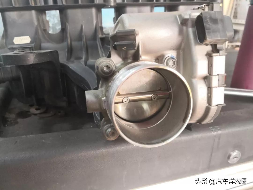 汽车保养只会换机油,汽车保养换机油的方法和步骤