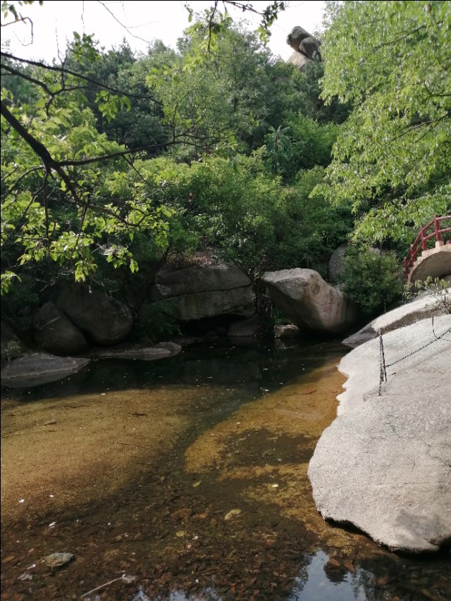 卧龙谷风光,卧龙谷秋色图片