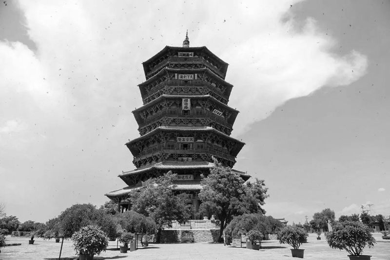 应县木塔屹立千年却无人能修,中国最美古塔视频