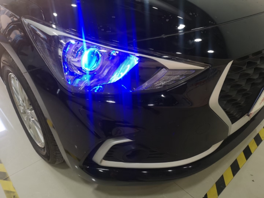 现代悦动车灯升级长治,中山现代悦动大灯改装