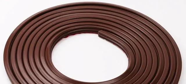 四种门的优缺点,木门与铝合金门优缺点