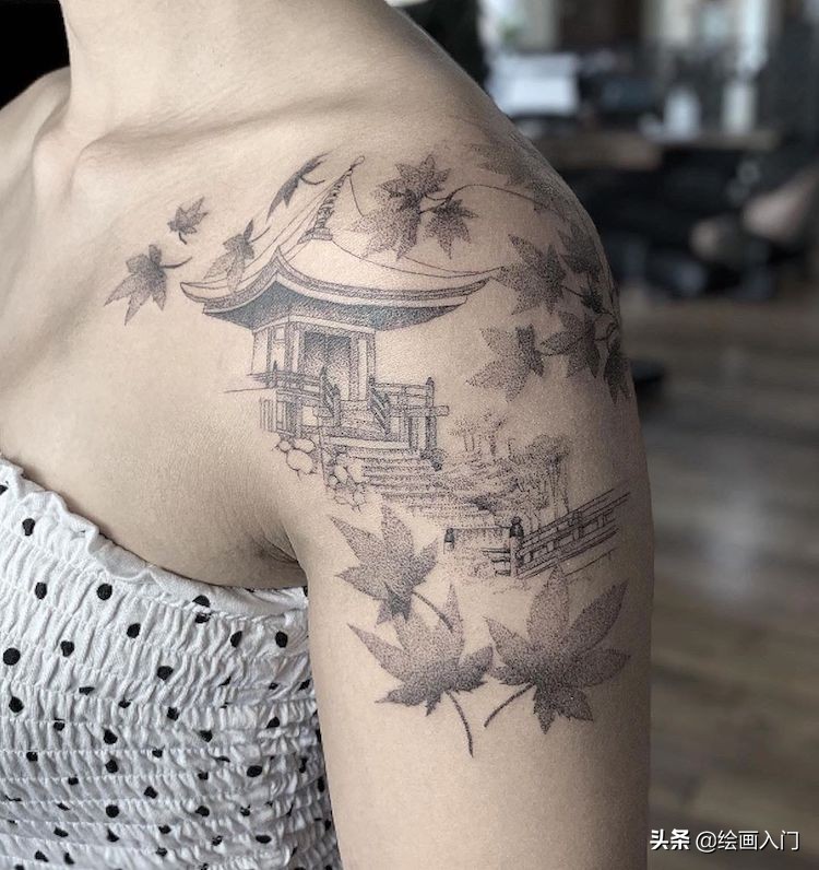 这些精美的黑白点绘插画，竟是纹身，如同复古的石版画一般美丽