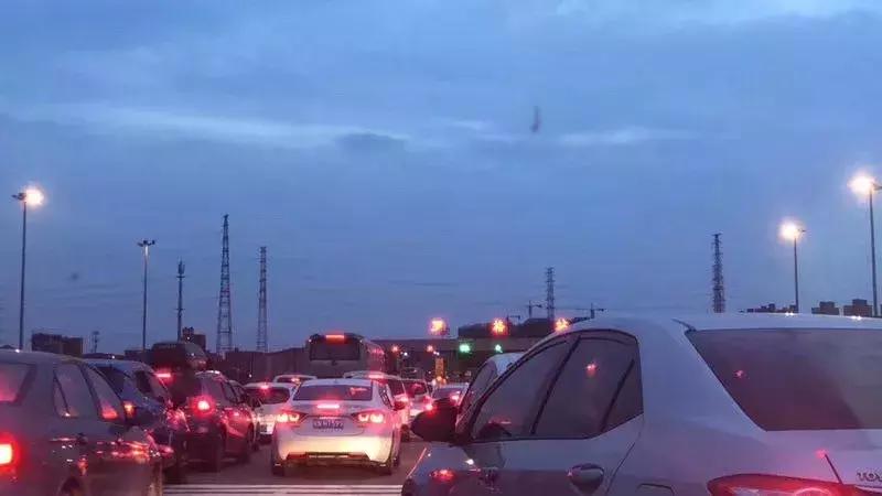 驾驶雪佛兰白色探界者环游世界,雪佛兰探界者1.5试驾视频最新