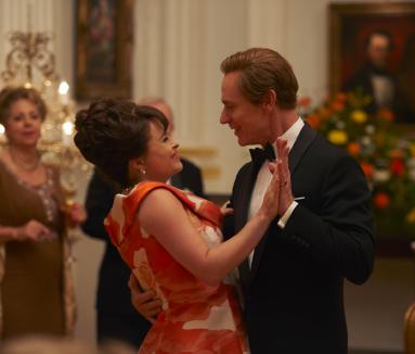 女王的新衣粤语,女王的新衣服装