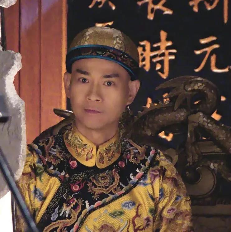 沈殿霞追思会上郑欣宜替父亲解围,郑欣宜已经继承肥姐遗产了吗