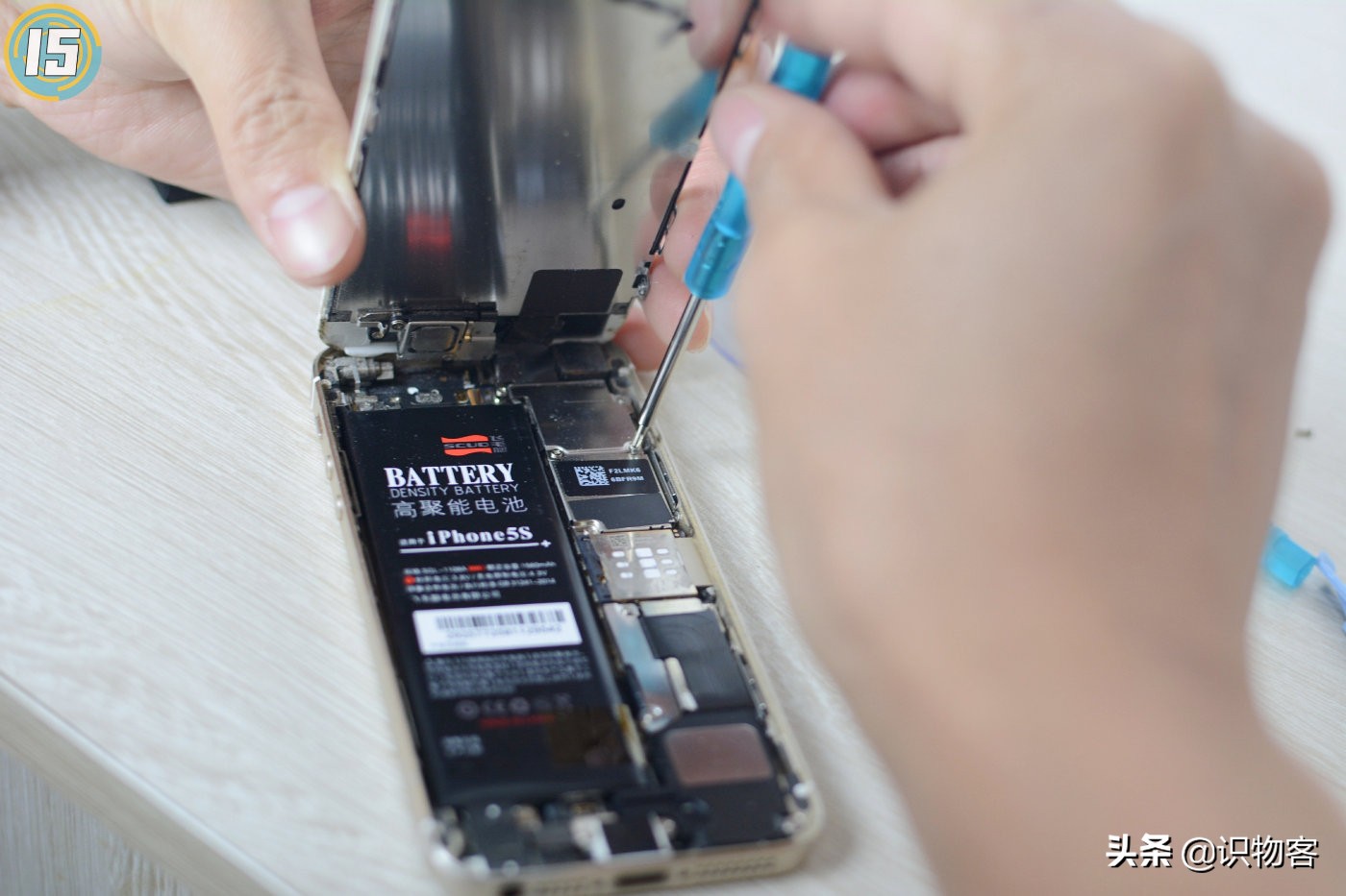 用了五年的iphone6s换电池,用了五年的iphone5s