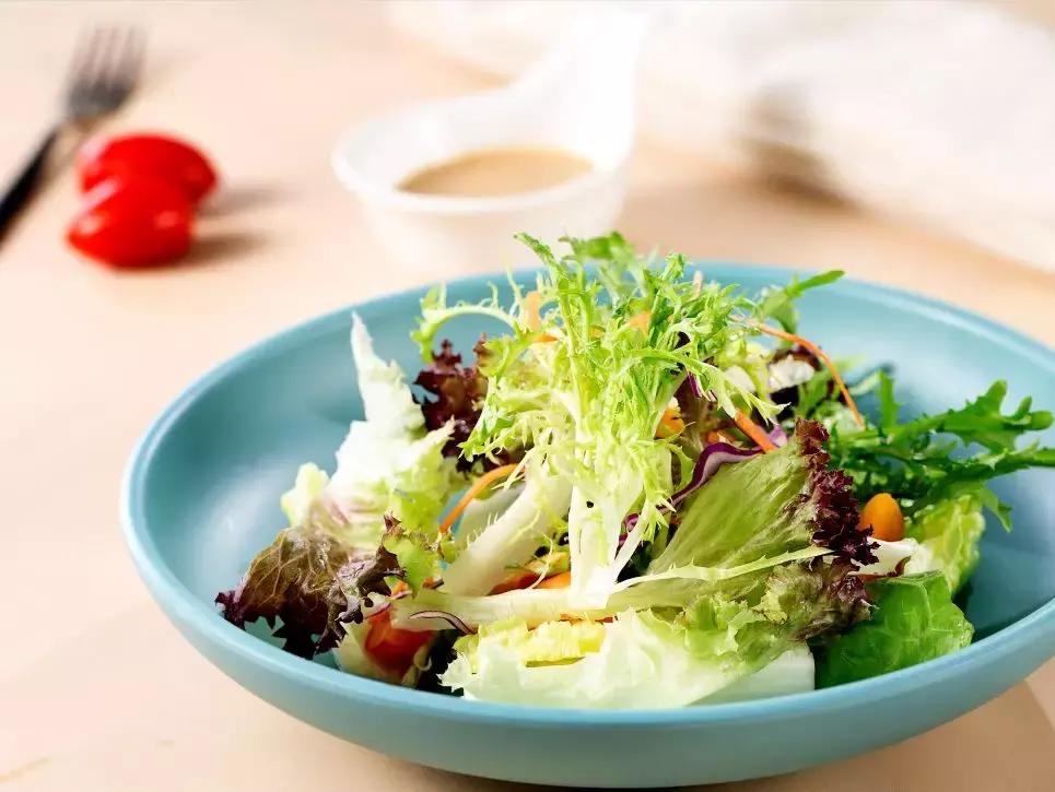 拒绝吃喝玩乐,拒绝宅在家生活