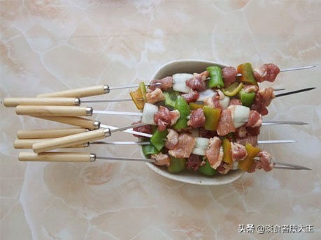 烤箱中的锡纸烤肉做法,烤箱锡纸烤肉做法