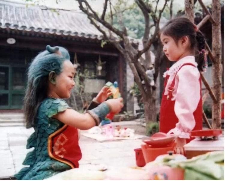 知名童星沦为阶下囚,童星沦落为阶下囚