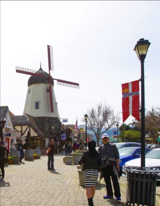 美国加州丹麦小镇,美国加州西雅图小镇