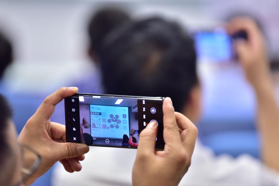 李辉：茶，打开经络的“钥匙”