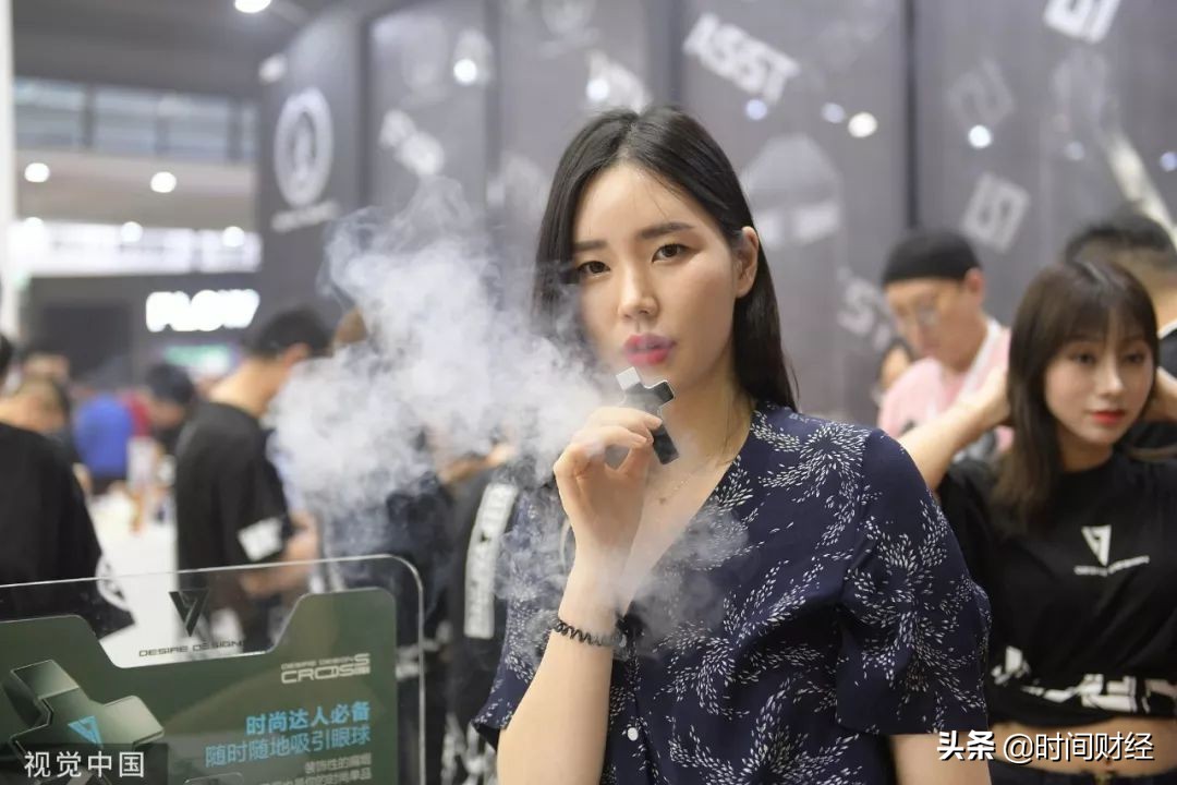 *子烟电**网售禁令33天:有老板因生意锐减转行卖手机壳有人感觉“逃过一劫”