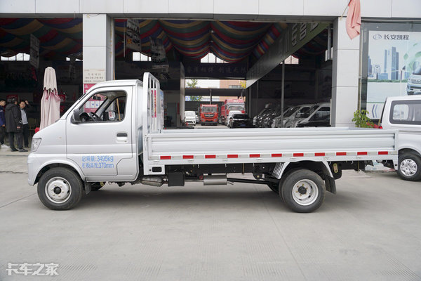 长安神骐t20厢货三米六,长安神骐3.3米货车能拉多少吨
