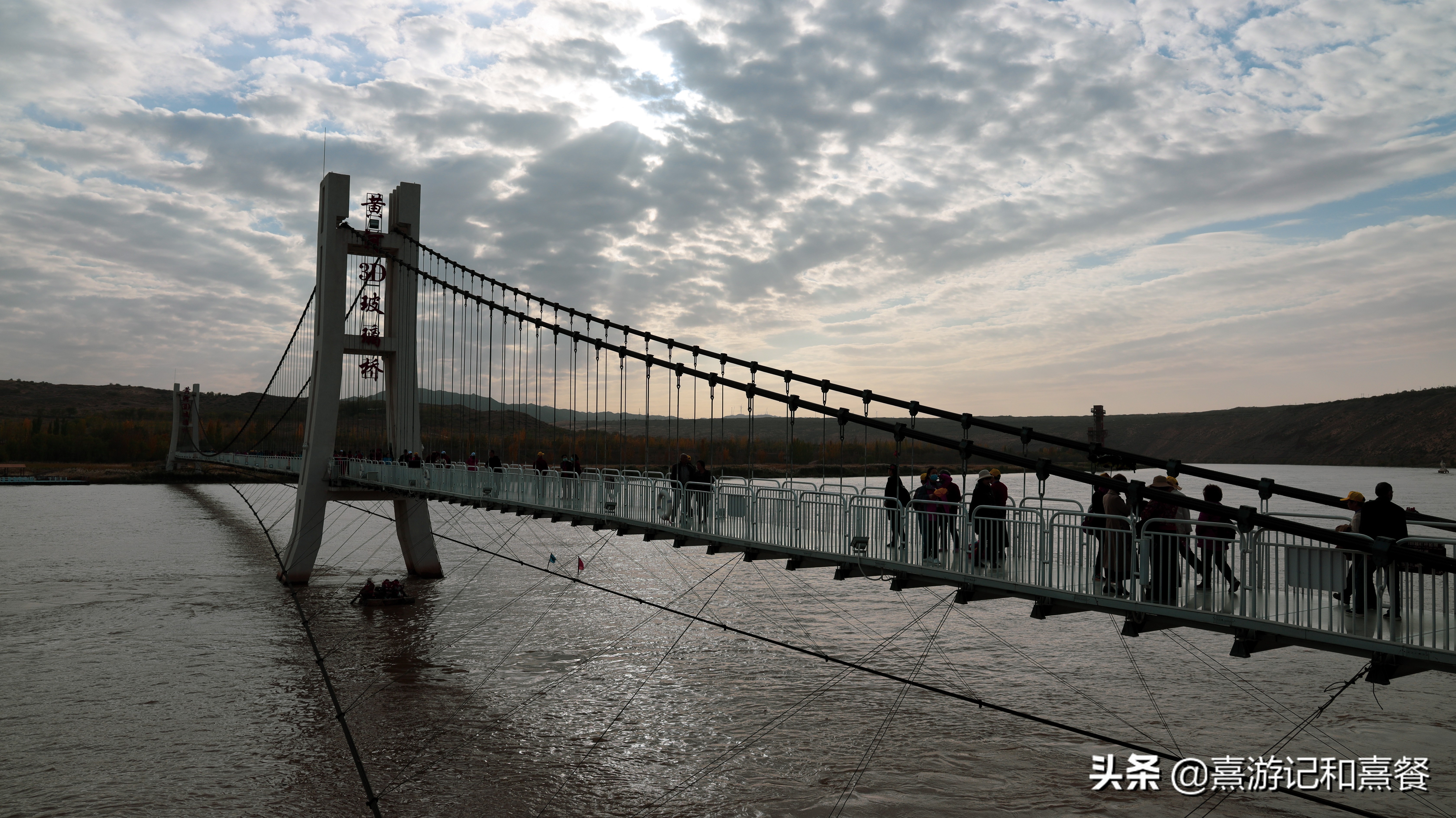 中卫沙漠旅游最合适景点,中卫的沙漠好玩吗