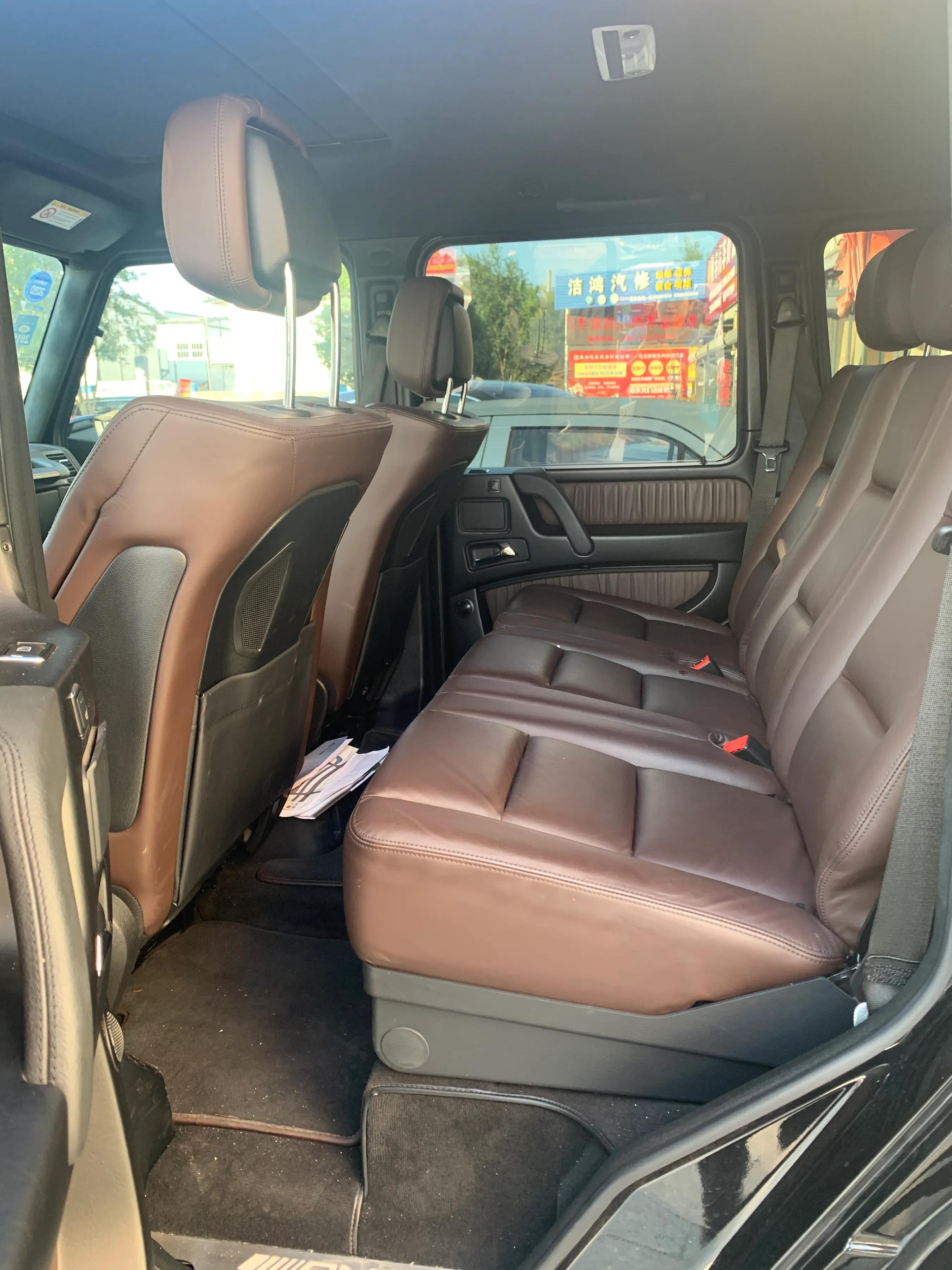 收车记：上路300多W的大G，开3年还值多少？猜多少价拿下？