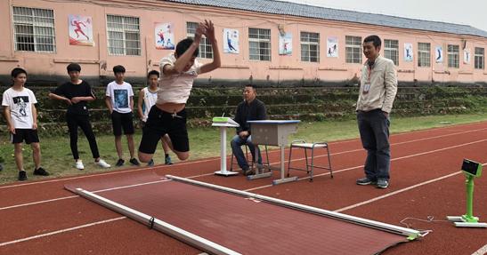 小米有品运动鞋真牛！一根头发就能拎起，仅89元，90后小伙：入坑