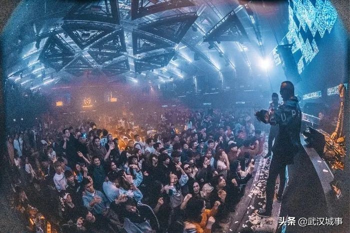 请收好这份武汉2019蹦迪、喝酒清单,绝不踩雷!