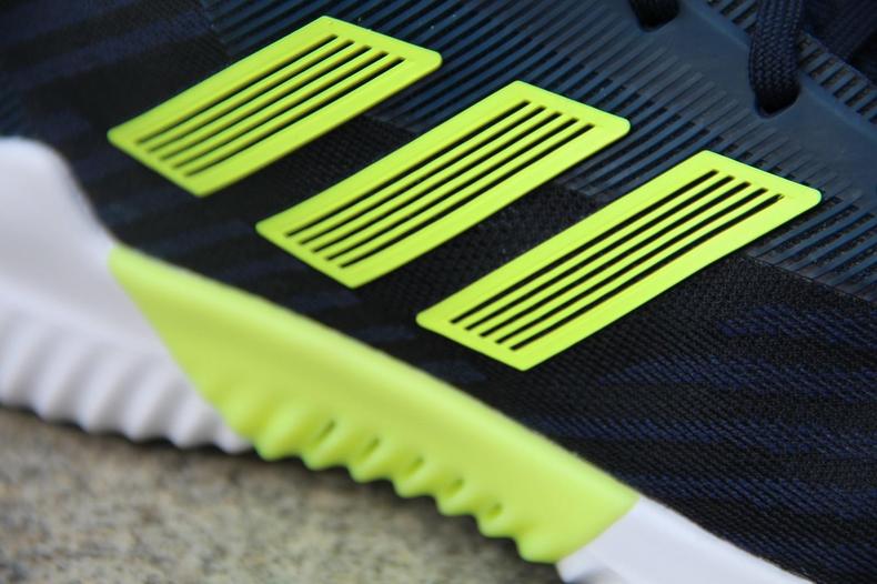 阿迪达斯清风系列跑鞋,夏季跑步阿迪套装