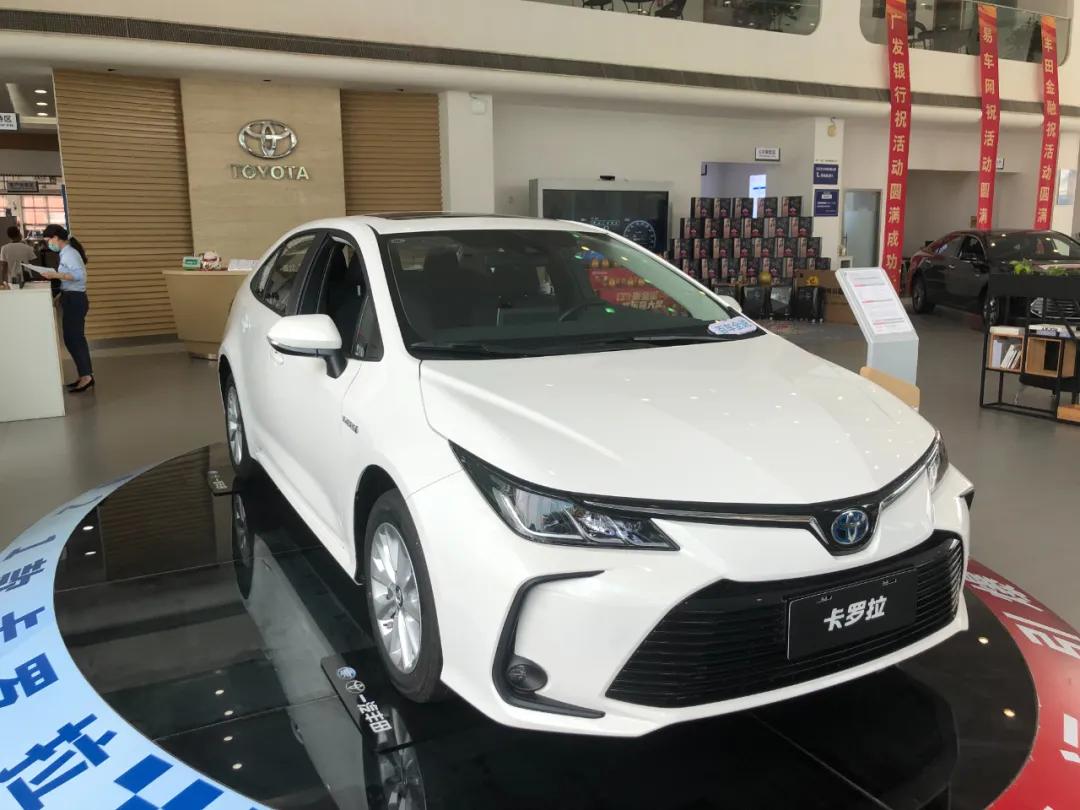 探店丨除了省油、保值，丰田卡罗拉凭什么月销3万台？