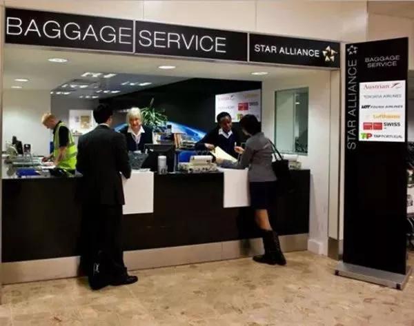 下飞机了发现遗失物品,下飞机行李丢了可以报警吗