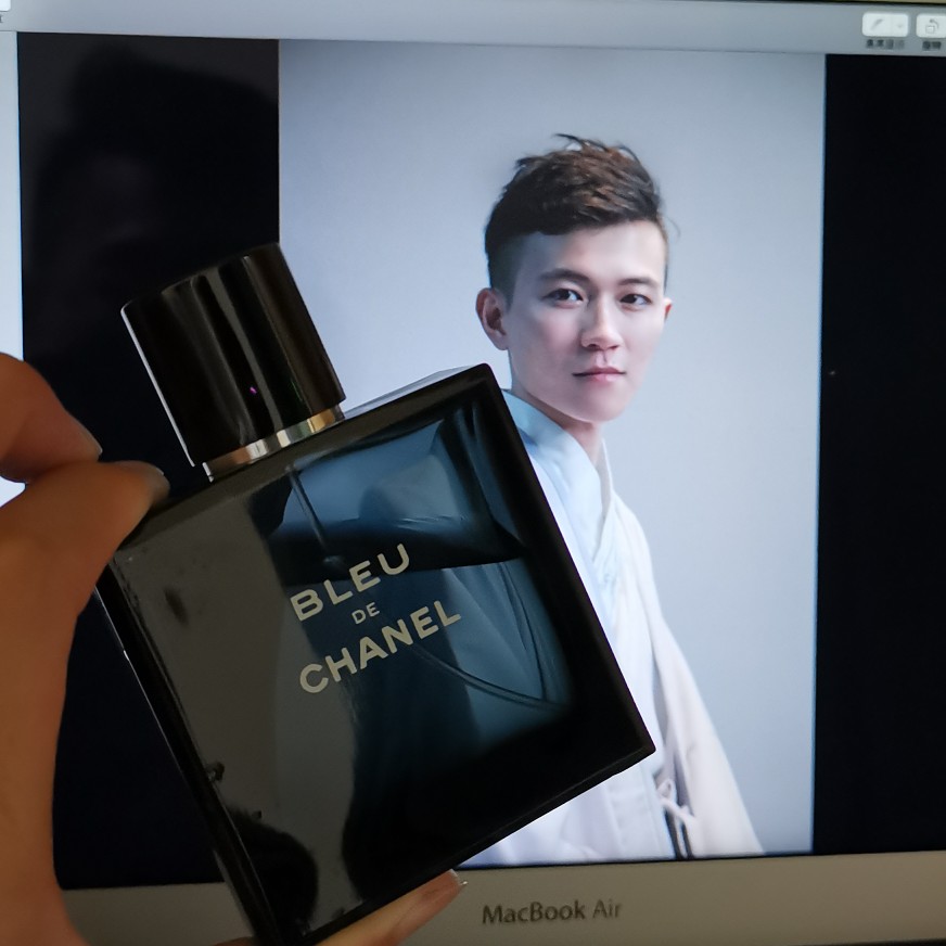 香奈儿蔚蓝高级感,香奈儿蔚蓝为什么叫渣男蓝