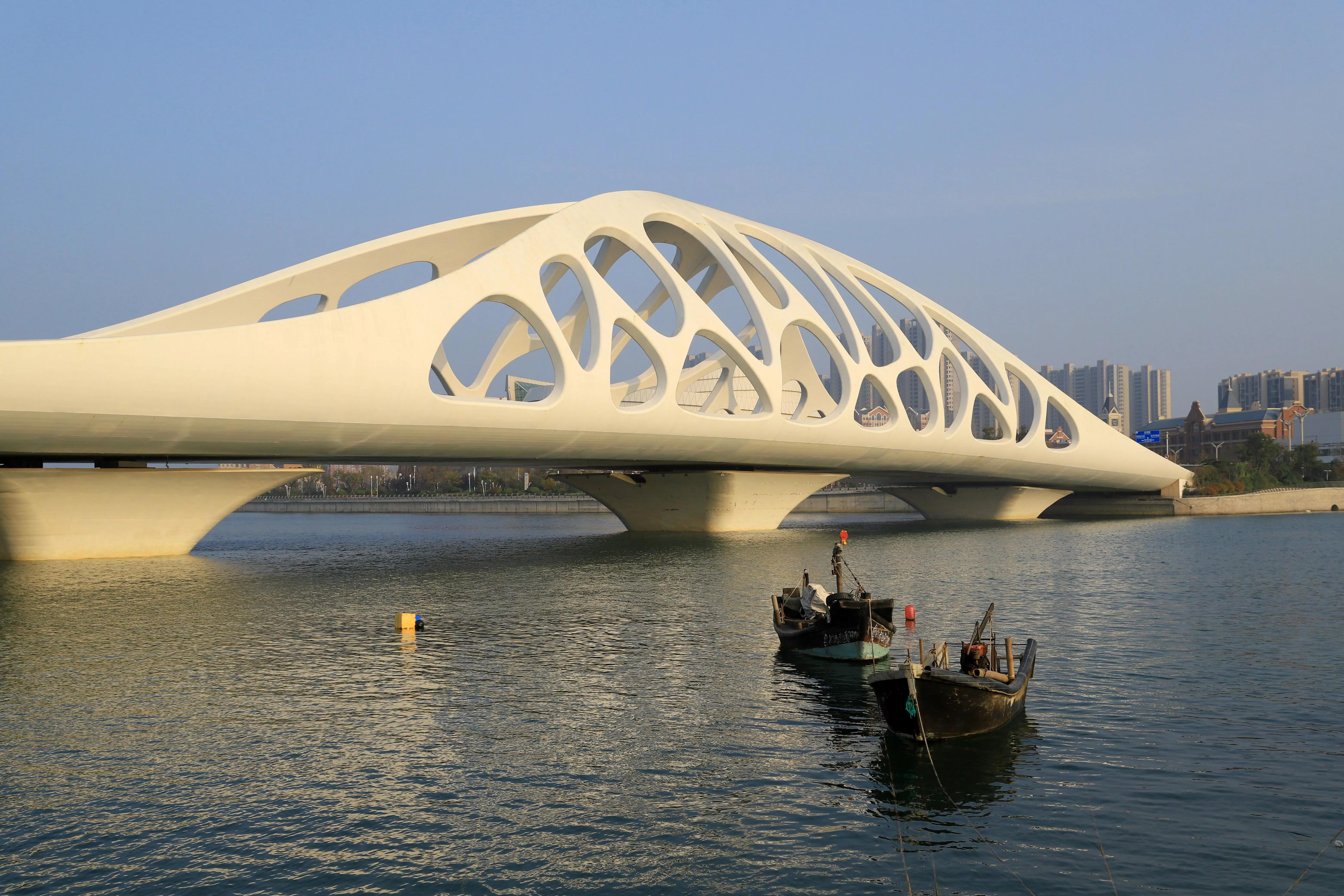 青岛星光岛和珊瑚贝桥,青岛星光岛珊瑚贝桥在哪
