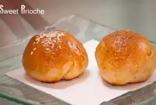 为什么面包店的面包那么香甜松软,为什么有些面包店的面包特别好吃