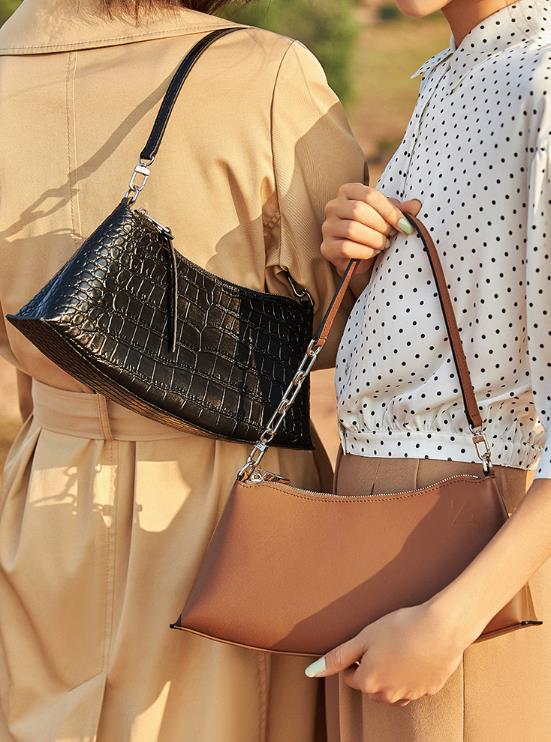 很显气质的6款斜挎包包，年轻人戴时尚个性！中年人戴精致优雅