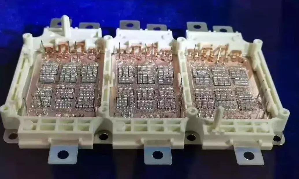 打破国际大厂的垄断，士兰微如何在IPM和IGBT领域找准赛道？