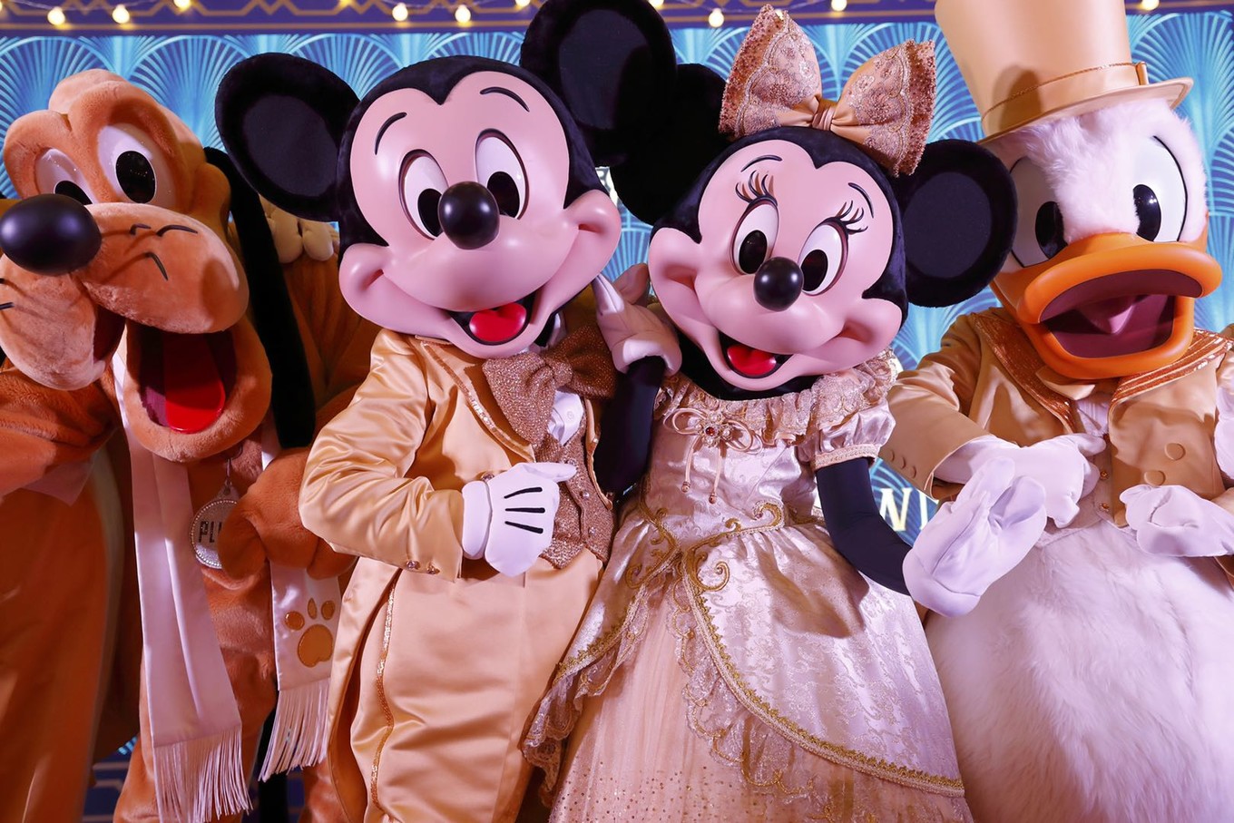 香港迪士尼有哪些好玩的地方,香港迪士尼附近有什么好玩的