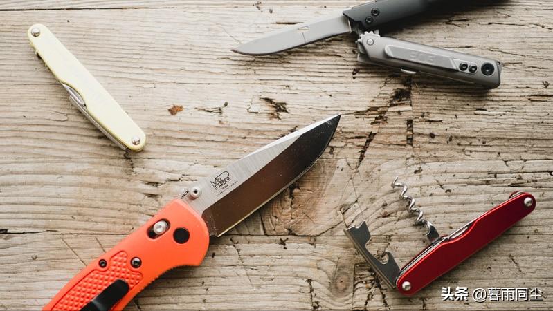 户外运动十大必备清单,户外必备的10大装备