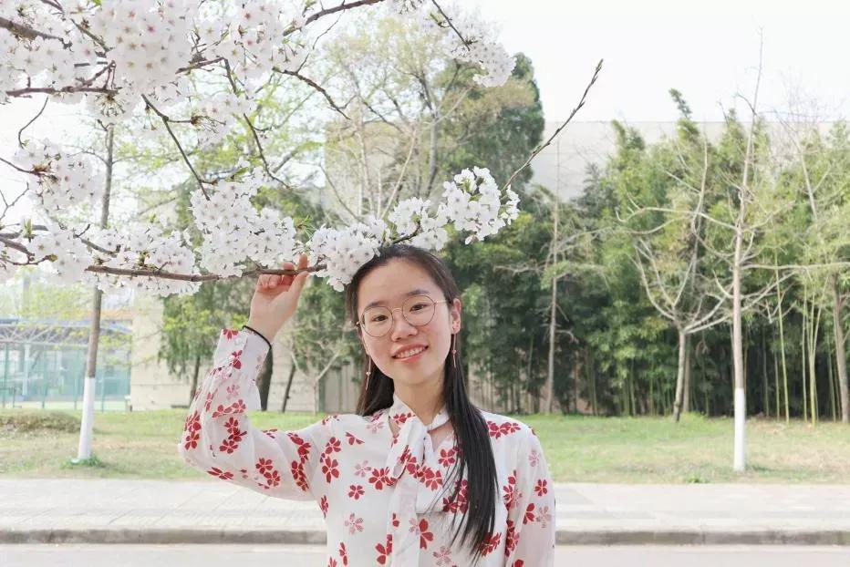 高颜值！南京女学霸：求学双一流高校，连续3年获奖学金，考取江苏省选调生！