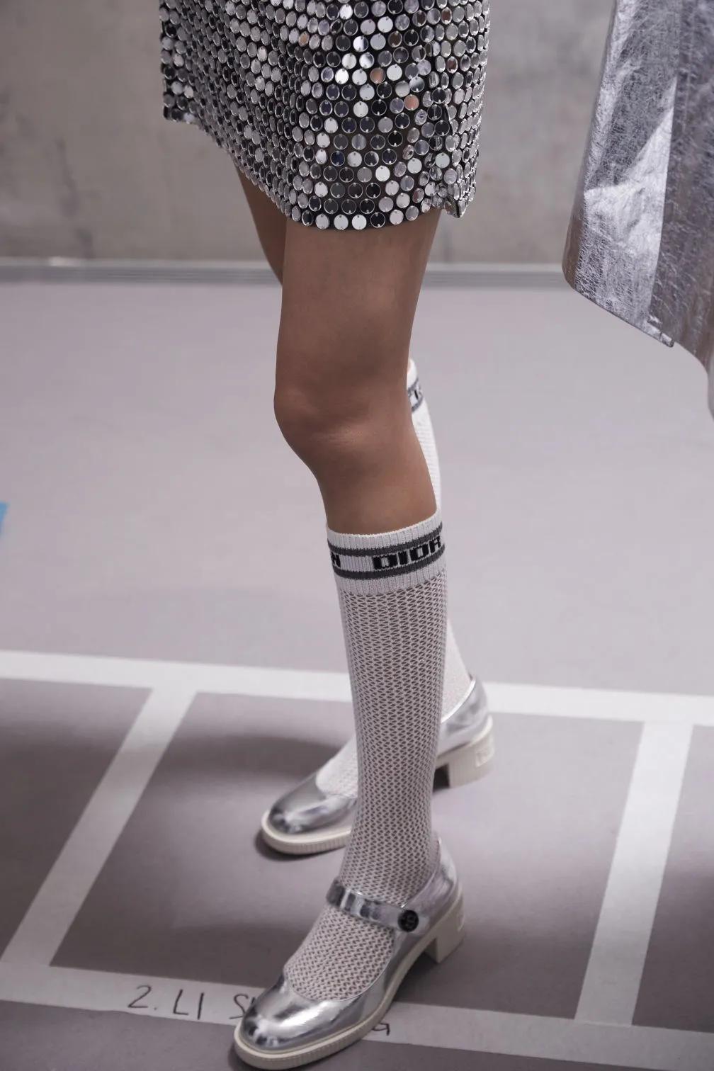 迪奥dior2020走秀冬季款运动鞋,dior2012春夏走秀视频完整版