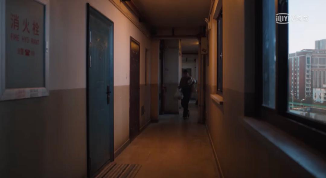 最近网剧里的房子,有点无力吐槽