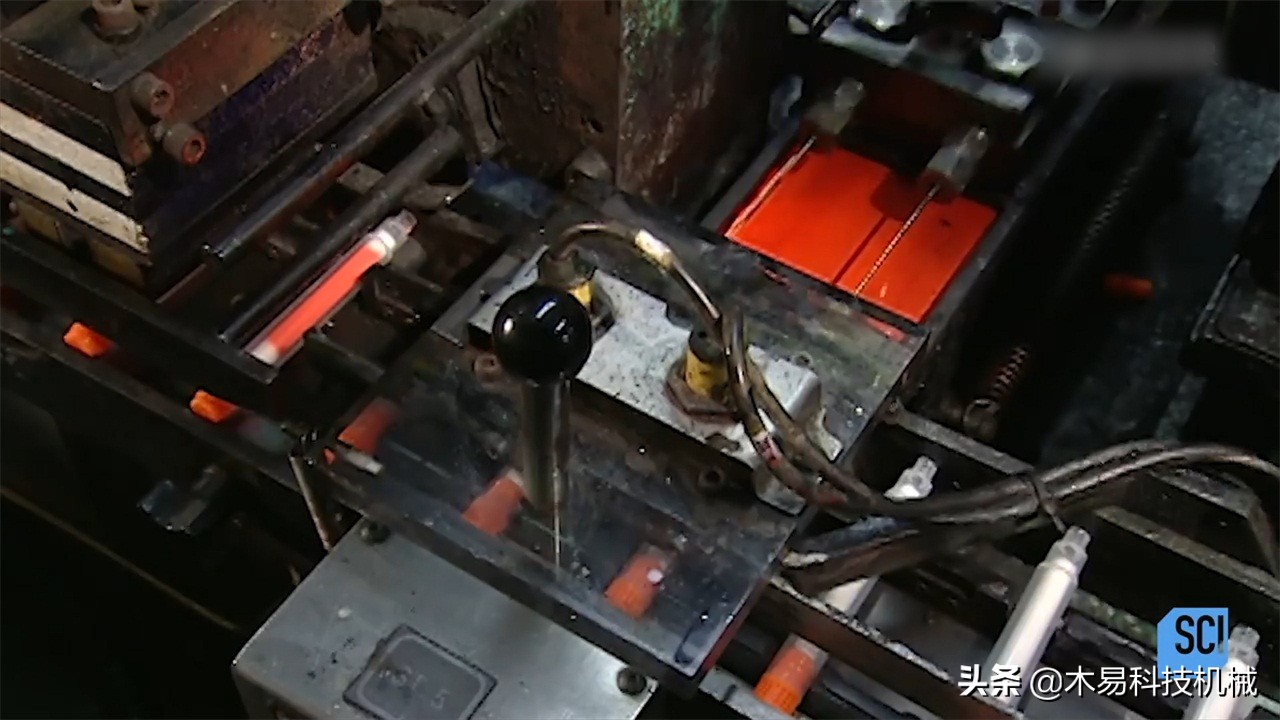 荧光笔生产过程,荧光笔的制造过程