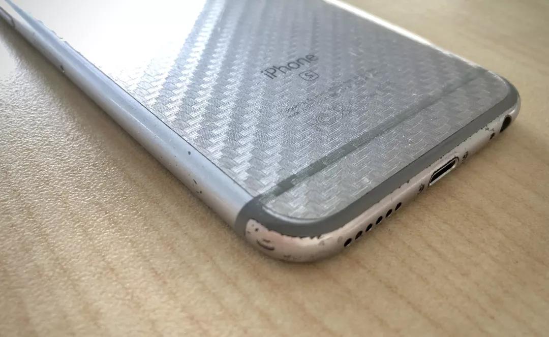 沉迷玩小游戏,沉迷小游戏能赚多少钱