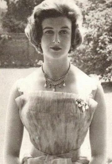 玛丽娜公主英国婚礼,英国王室玛丽娜