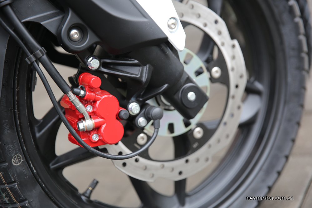 大阳天昴200拉力车加装射灯,大阳天昴200拉力车评测视频