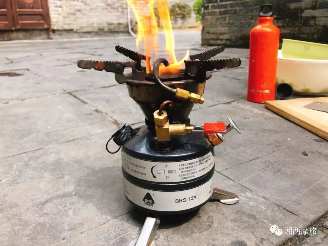 摩旅怎么做饭,摩旅如何煮熟一顿饭